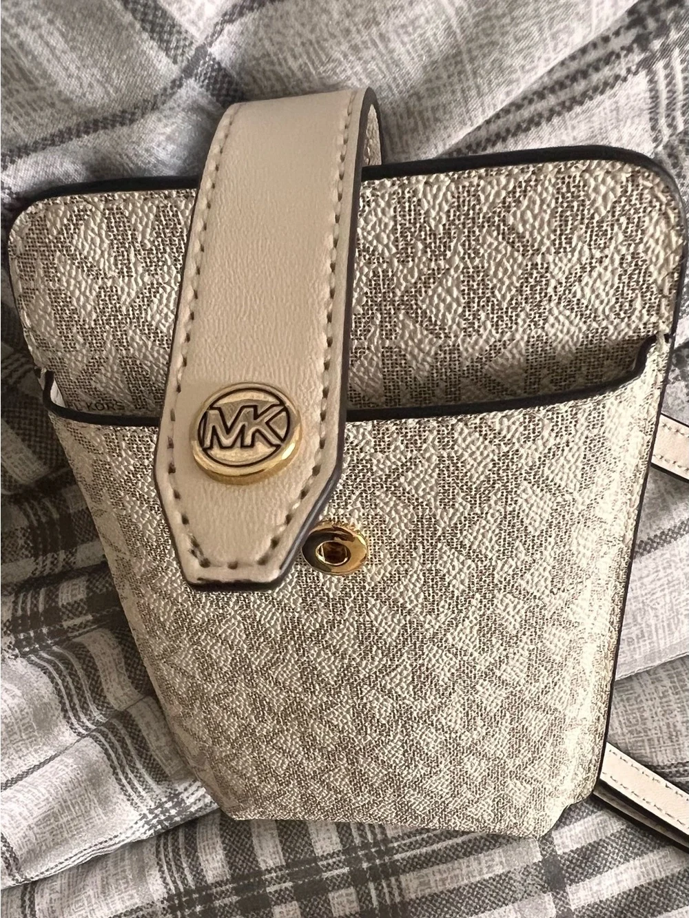 NWT Michael Kors Signature Crossbody in Beige/Khaki